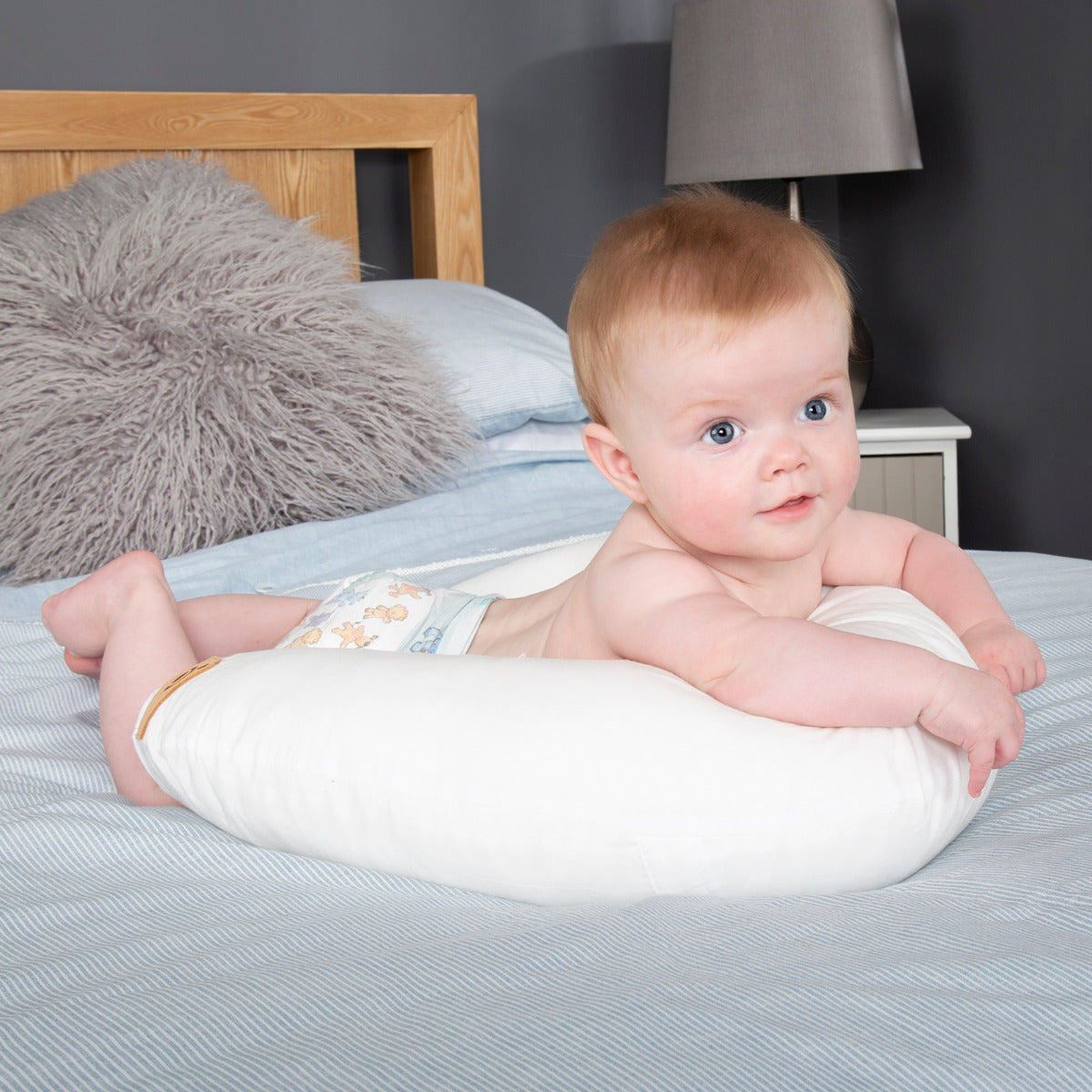 Feeding Pillow 4 in 1 - White