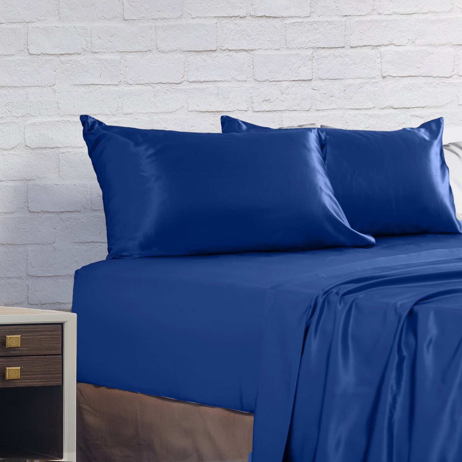 Royal Comfort Satin Sheet Set 4 Piece Fitted Flat Sheet Pillowcases - Queen - Navy Blue