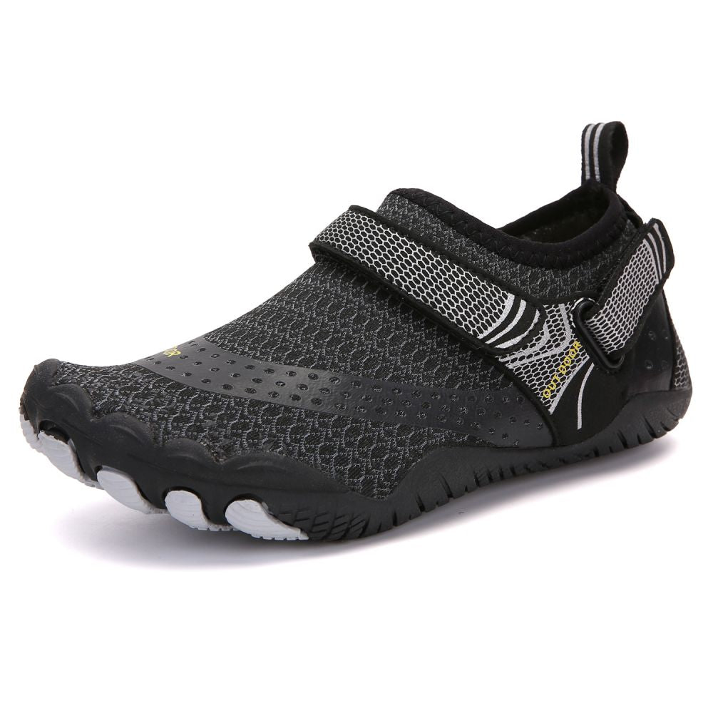 Kids Water Shoes Barefoot Quick Dry Aqua Sports Shoes Boys Girls - Black Size Bigkid US3 = EU34