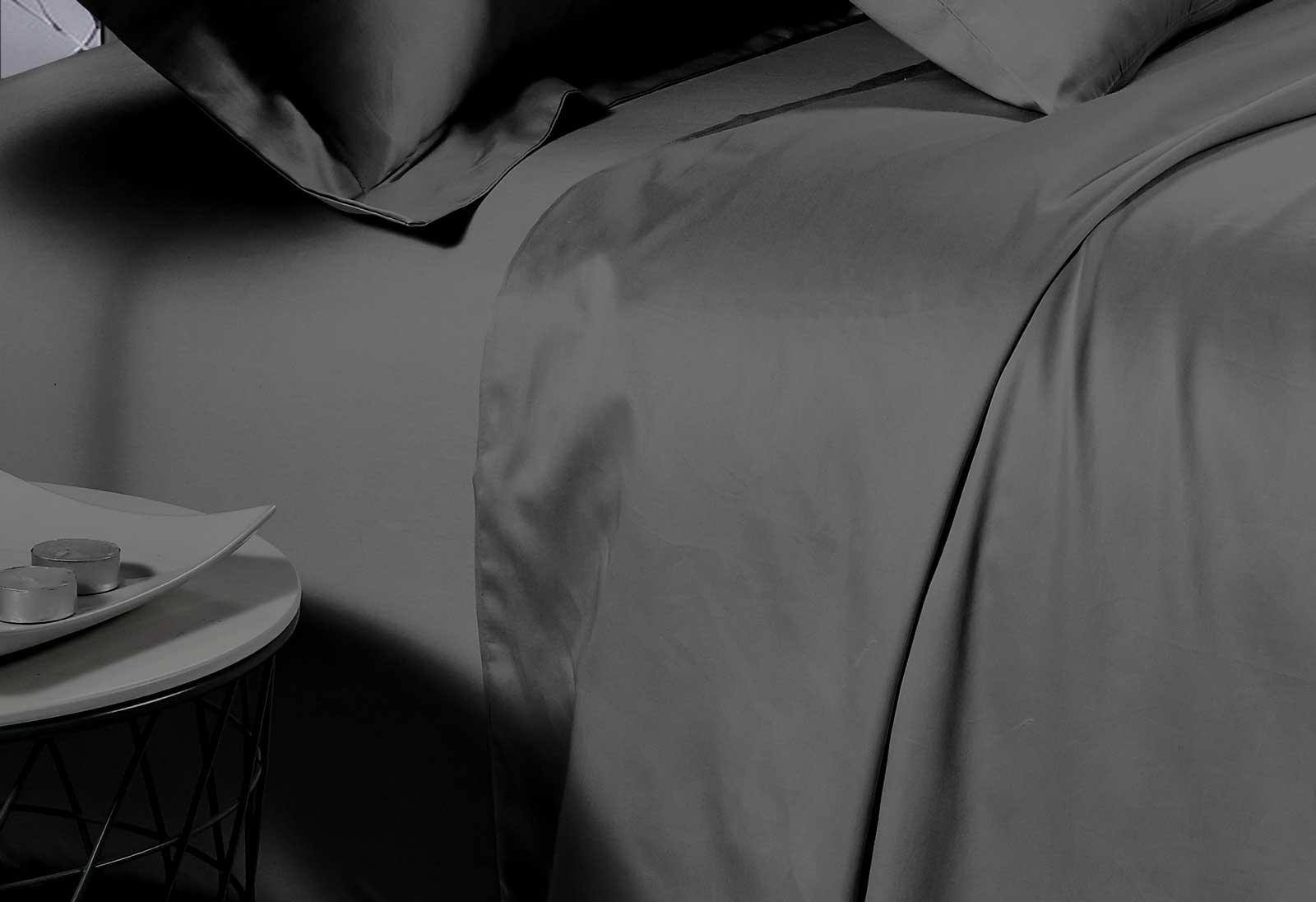 Luxton Queen Size 500TC Cotton Sateen Fitted Sheet (Charcoal Color)