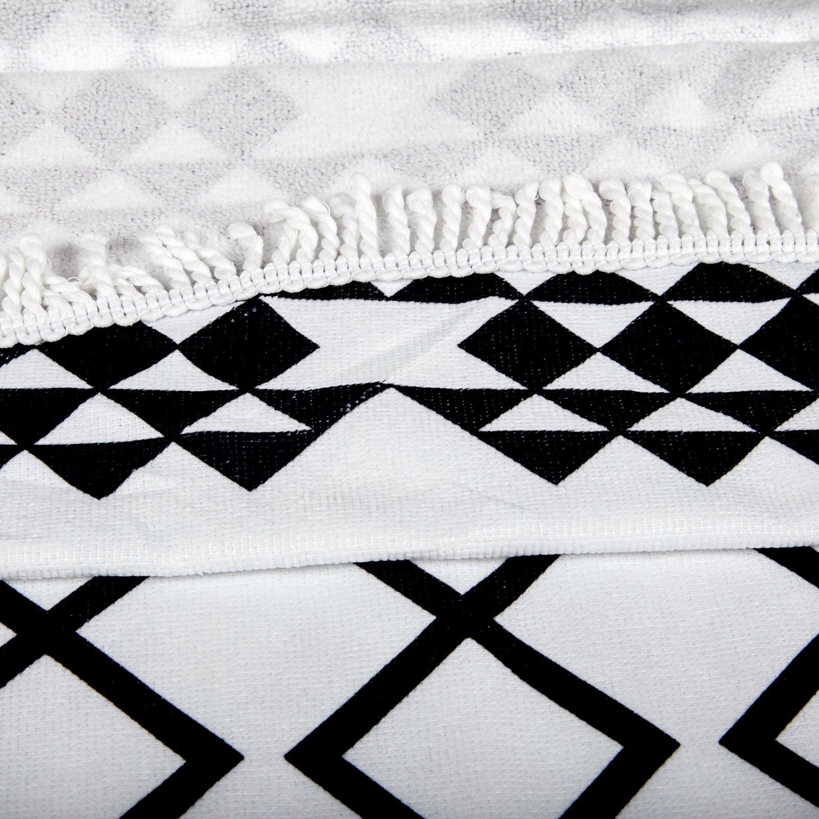 Milano Round Beach Towel with Tassels Print 140 cm 350 GSM Microfibre Blanket - Aztec